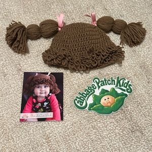 Cabbage Patch Wig & Cutout for Halloween